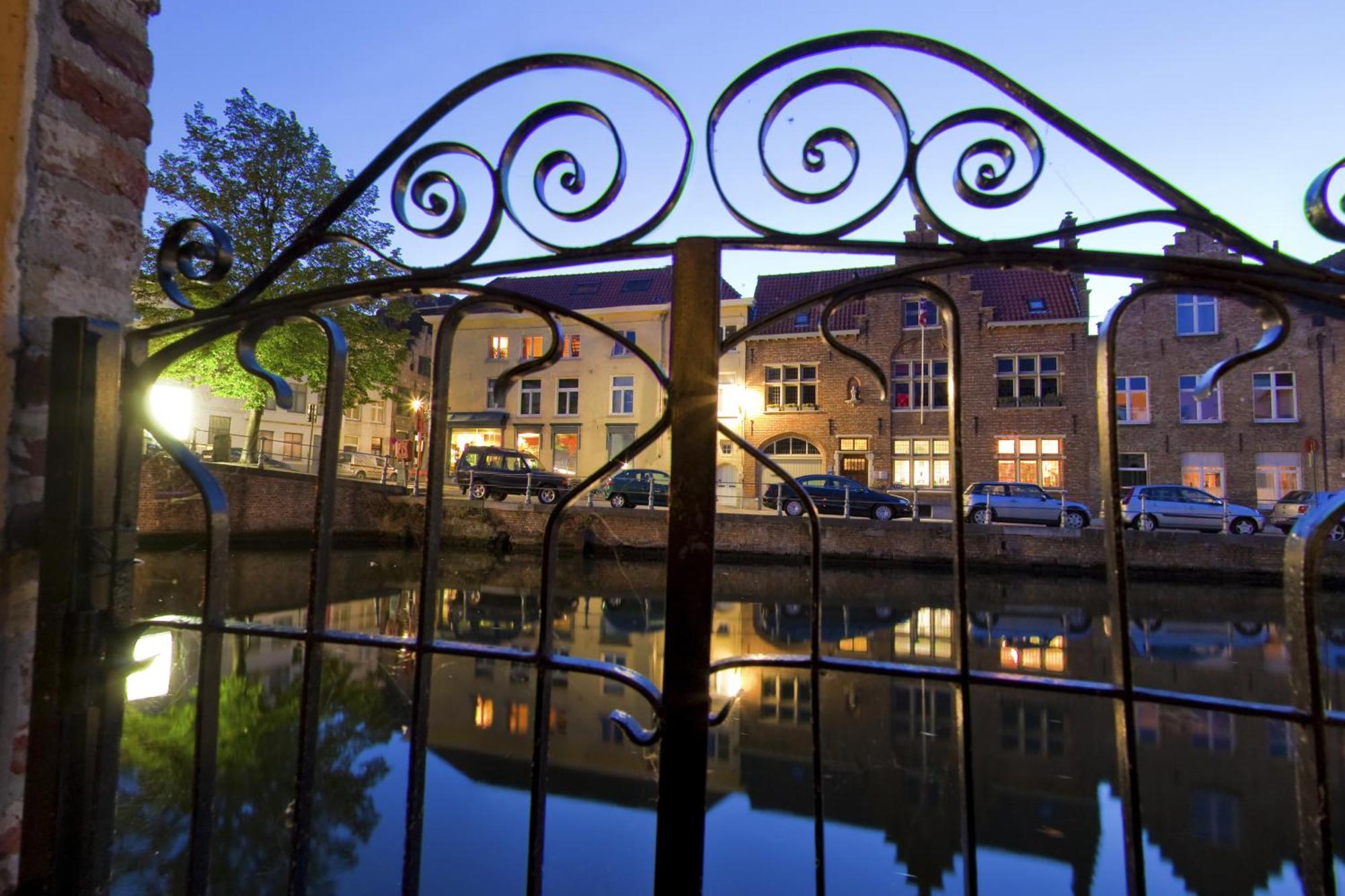 Canalview Hotel Ter Reien บรูจส์ ภายนอก รูปภาพ