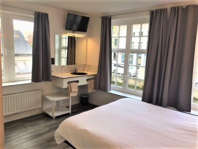 Canalview Hotel Ter Reien บรูจส์ ภายนอก รูปภาพ